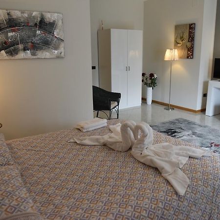 B&B La Dimora Di Iside Benevento Exteriör bild