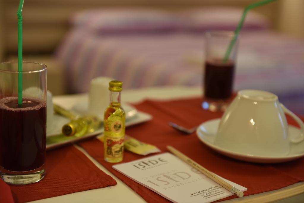 B&B La Dimora Di Iside Benevento Rum bild